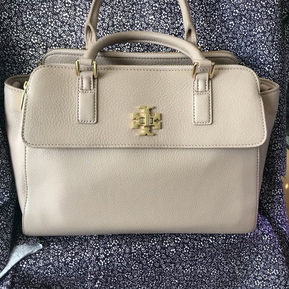 Tory Burch Handbags - Tory Burch Bag